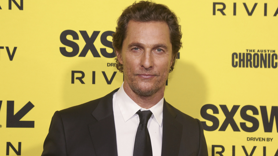 Filmi dakikalarca ayakta alkışlandı