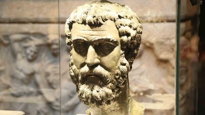 Septimius Severus heykeli, başına kavuştu