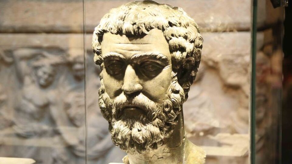 Septimius Severus heykeli, başına kavuştu