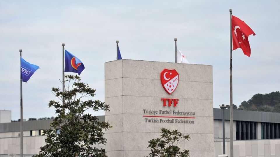 PFDK'dan Bursaspor'a para ve men cezası!