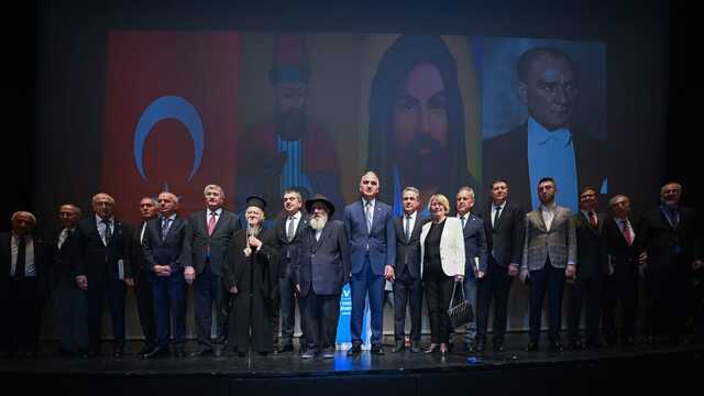 Akademisyenler ödüllendirildi