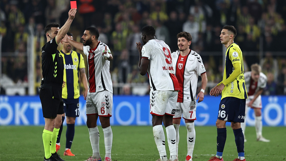 Samsunspor 10 kişi kaldı!