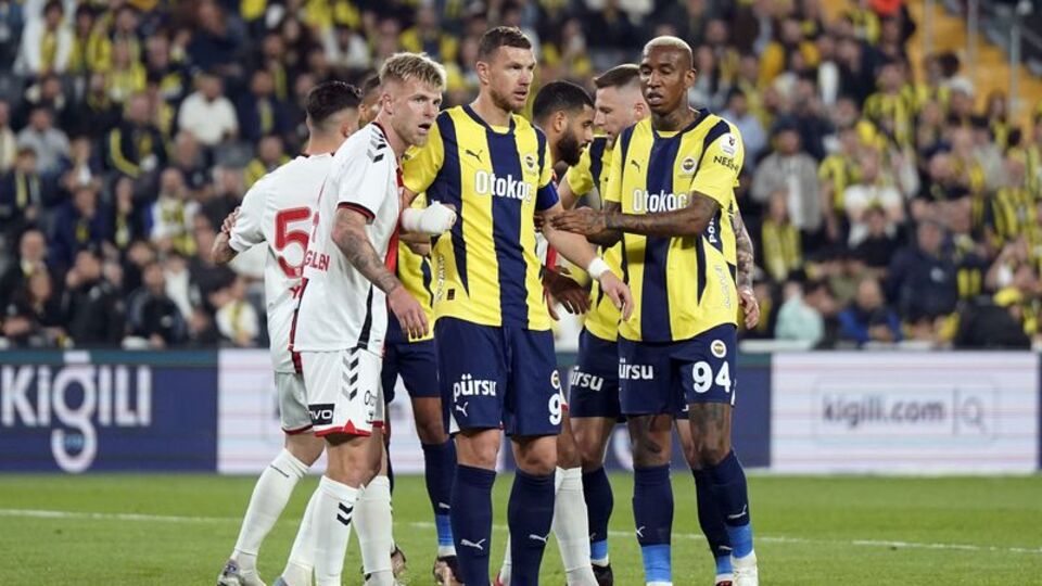 Fenerbahçe'den iç sahada bir ilk!