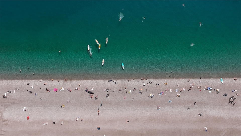 Turizm sezona bayram ve ara tatil moraliyle başlayacak