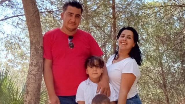 İtfaiye erinin eşi ve 2 çocuğu yangında öldü!