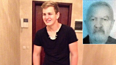 Babasını defalarca bıçakladı! Cani evlat!