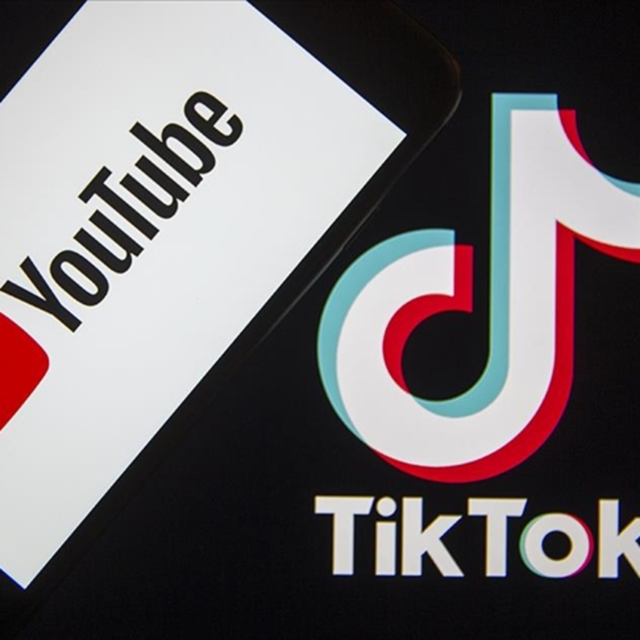 TikTok ve YouTube çöktü mü?