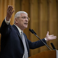 "Milletin iradesi ayaklar altına alınmaktadır"