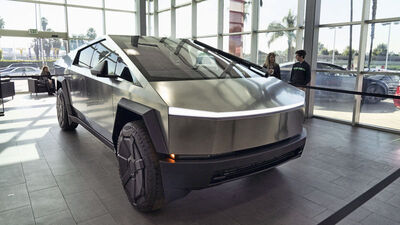 Tesla binlerce aracını geri çağırdı