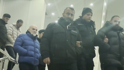 Gözaltındakiler sağlık kontrolünden geçirildi