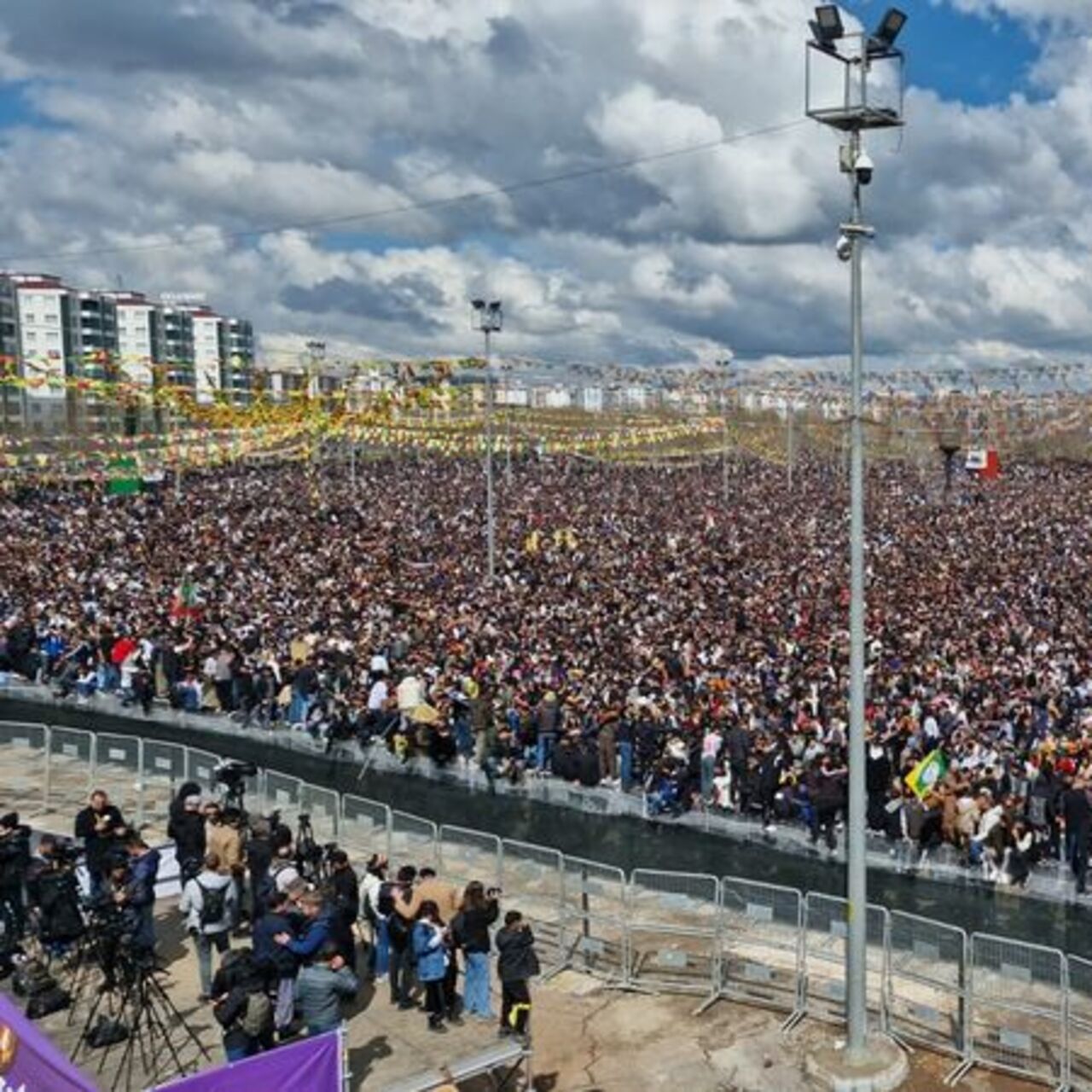Diyarbakır'da nevruz kutlaması