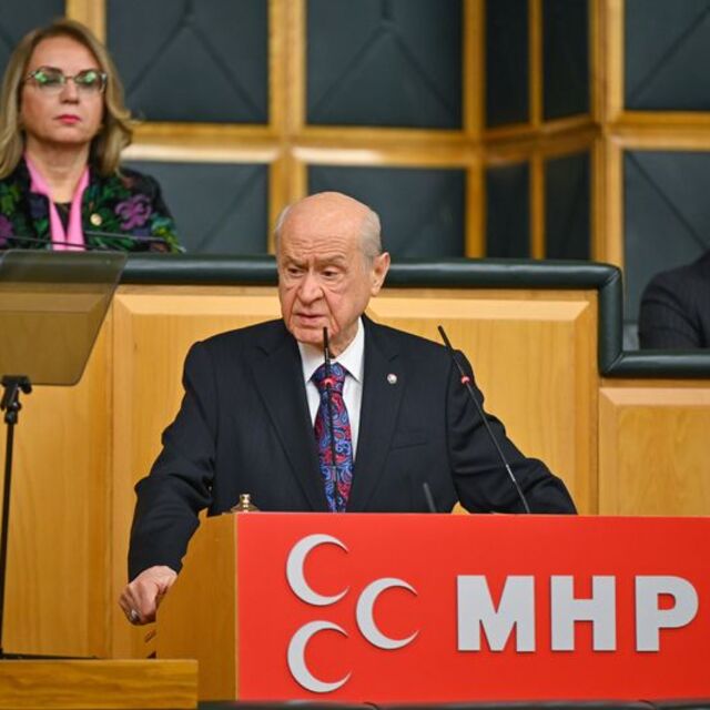 Bahçeli'den çağrı Özel'den yanıt