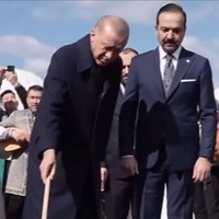 Cumhurbaşkanı Erdoğan, nevruz ateşini yaktı