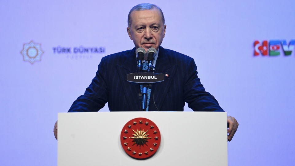 Cumhurbaşkanı Erdoğan: Sokak çağrısı çıkmaz sokak