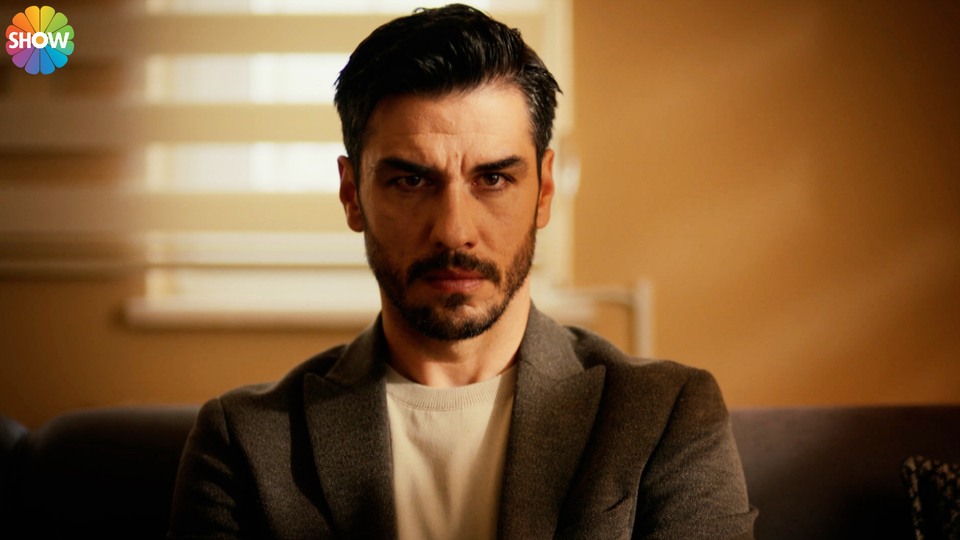 "Bil ki annen yok, hatta ikizin bile yok"