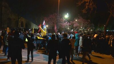 Gösterilere polis müdahalesi