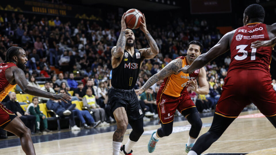 Mersin'den G.Saray'a büyük fark!