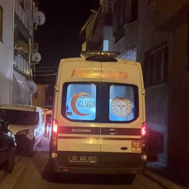 Tartıştığı oğlunu bıçakla yaraladı