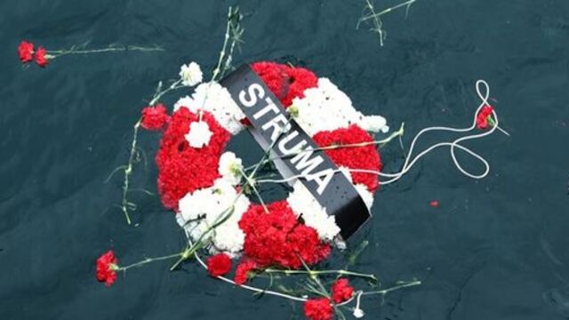 Karanlıktan gelip karanlığa giden gemi; Struma!