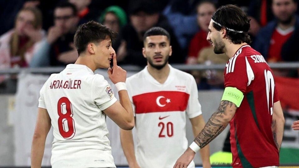 Szoboszlai'yi susturdu, sosyal medyada atıştılar!