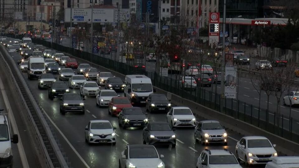 İstanbul'da ilk iş günü trafiği
