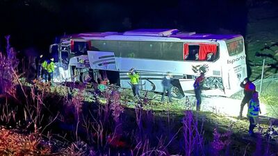 Feci ölüm! Camdan dışarı fırladı!