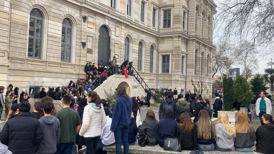 Bazı üniversitelerde boykot eylemi
