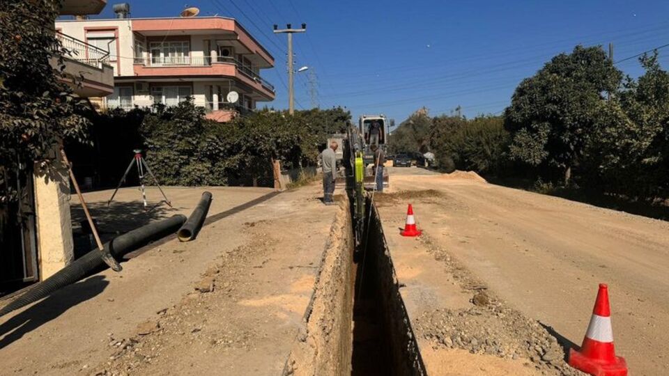 Manavgat Taşağıl'da ilk kez kanalizasyon çalışması