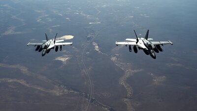 Savaş planlarını gazeteciye gönderdiler