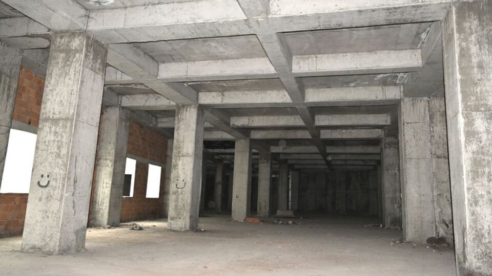 Esenyurt'ta 7 yıldır boştu: "Sağlıklı Yaşam Merkezi" olacak