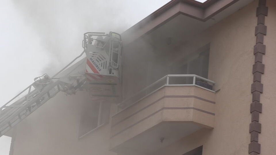 Bulaşık makinesinden yangın çıktı