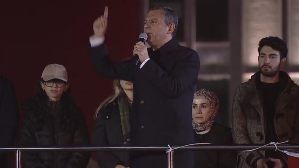 Özel, Saraçhane'de Maltepe çağrısı yaptı