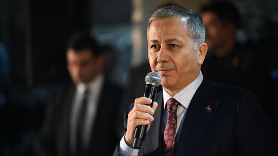 "Kahraman polislerimizle iftihar ediyorum"