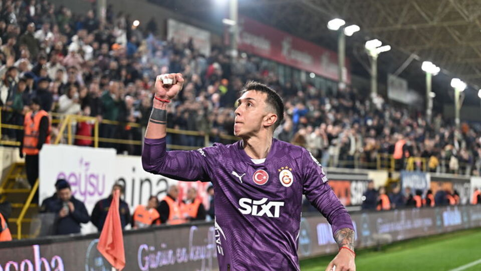 G.Saray'da derbilerin en deneyimlisi Muslera!