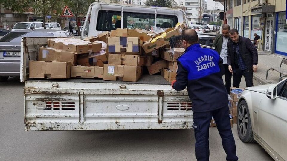 Kasaplardaki tarihi geçmiş ürünler toplandı