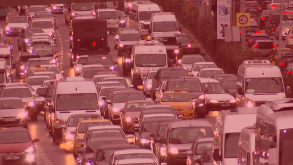 Bayramda uzun yola çıkacaklara "yol hipnozu" uyarısı