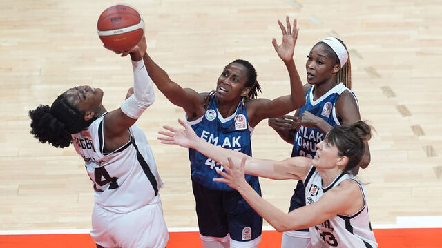 Emlak Konut, Beşiktaş'ı devirdi!