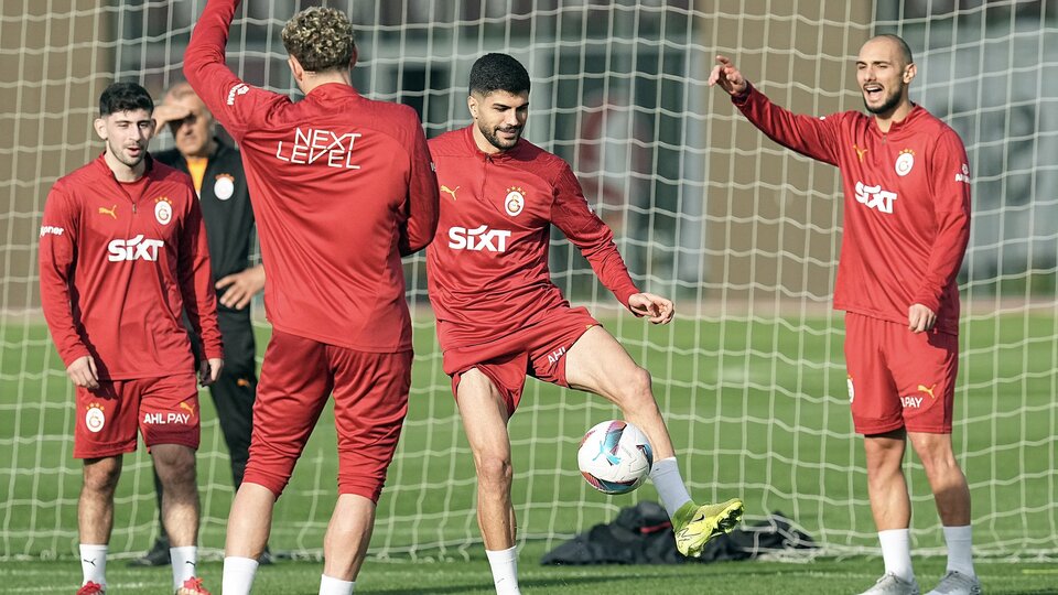 Galatasaray'da derbi mesaisi!