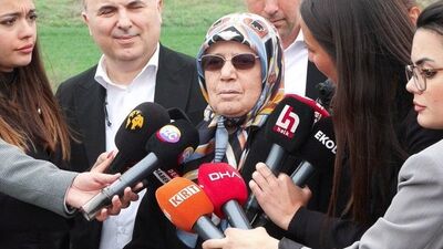 Anne İmamoğlu'ndan oğluna ziyaret