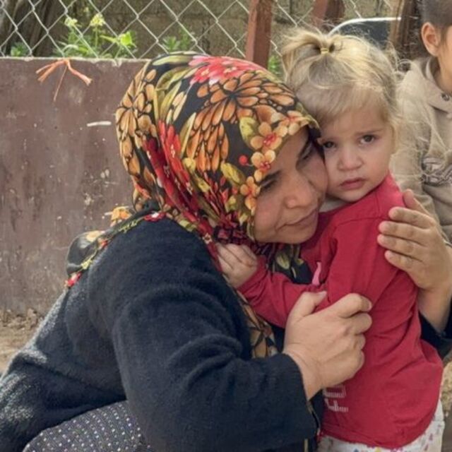 Biyonik kulağı çalınan çocuk 9 aydır duyamıyor