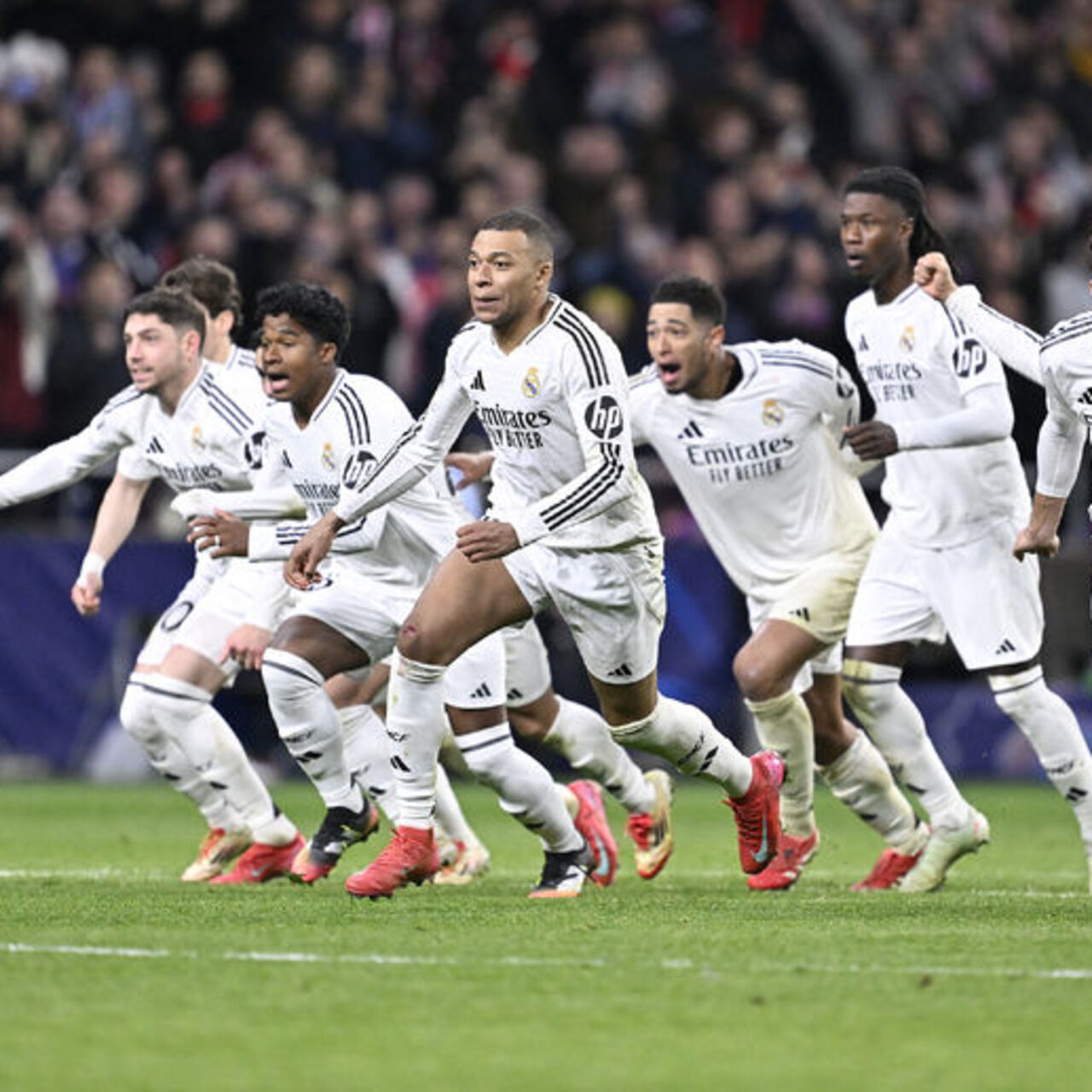 Real Madrid'in dört yıldızına soruşturma!