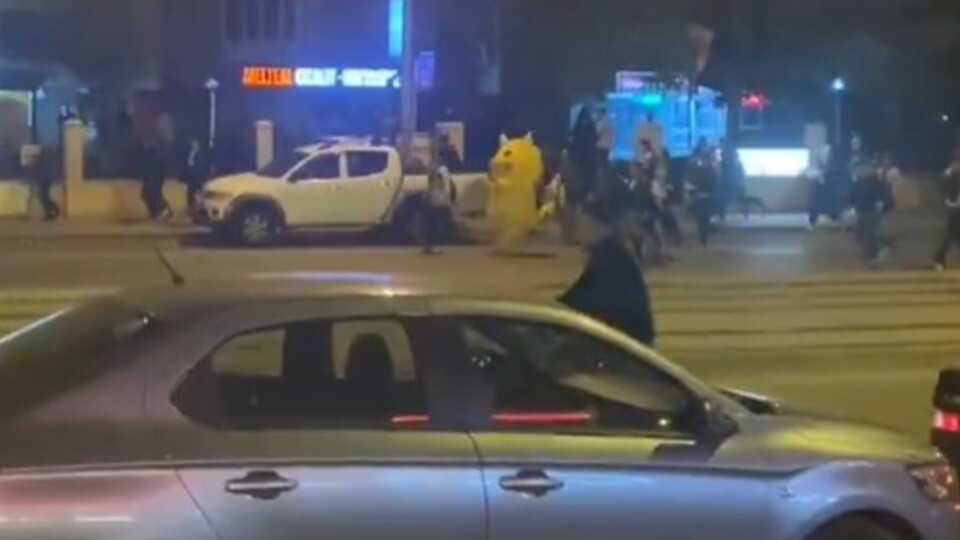 Gösterideki Pikachu