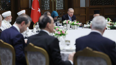 Dini azınlık temsilcileri iftarda