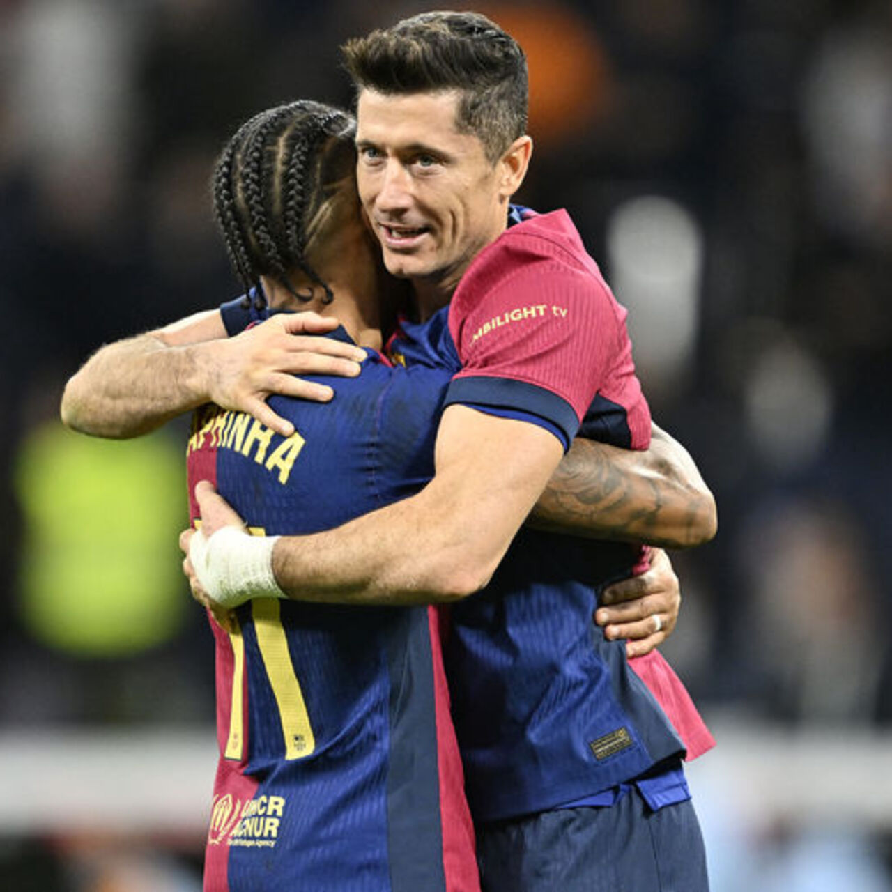 Barcelona, Osasuna'yı rahat geçti