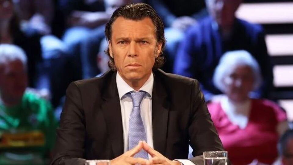 Beşiktaş, Urs Meier'i derbiye davet etti!