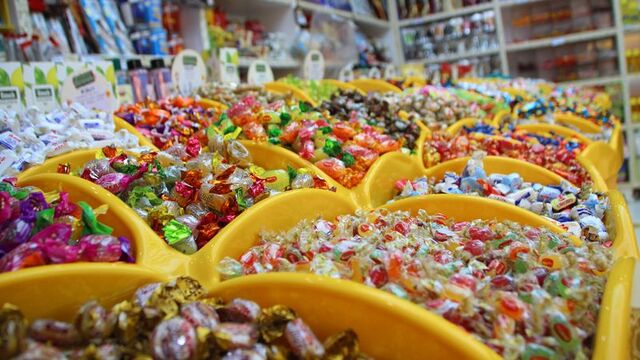 Bayramda "aşırı şekerli" gıdalar çocuklarda kan şekeri dengesini bozabilir