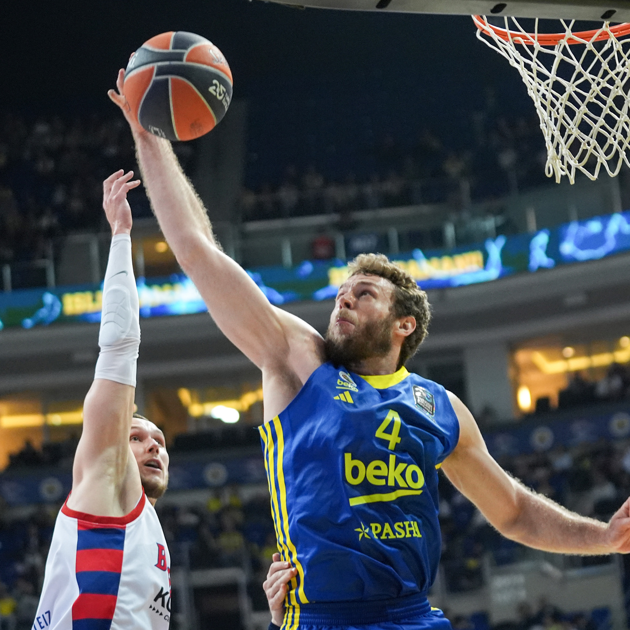 Fenerbahçe Beko EuroLeague'de zirveye oturdu!