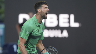 Djokovic, Miami'de finale çıktı! Tarihe geçti...