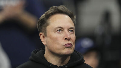 Yapay zeka xAI, X'i satın aldı