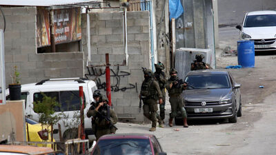 İsrail saldırılarında 4 Filistinli hayatını kaybetti